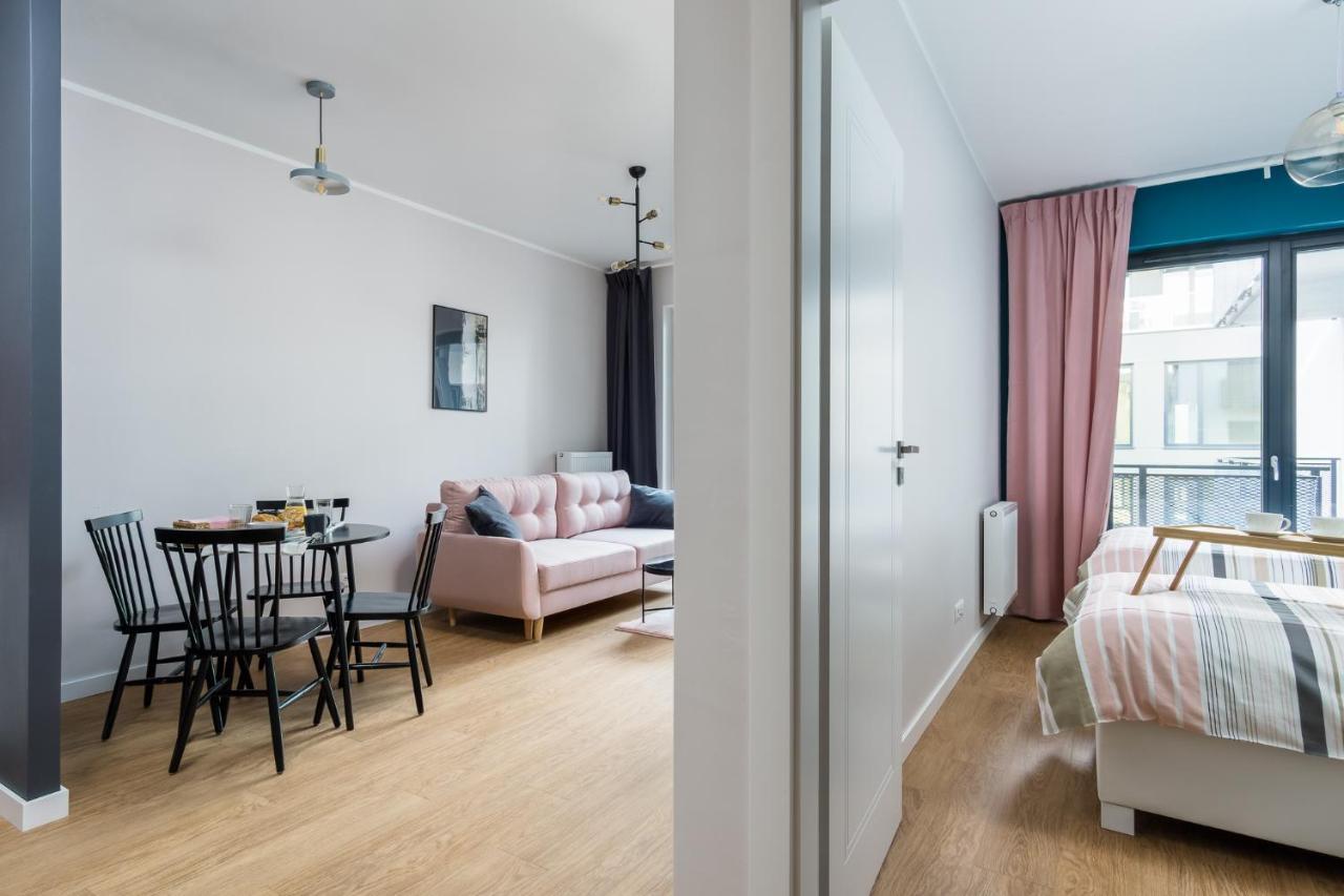 Apartament Male Garbary Познань Екстер'єр фото